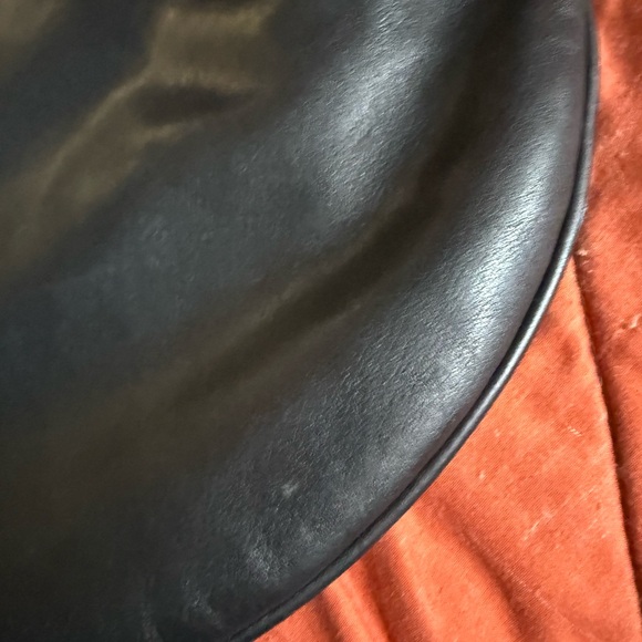 Authentic Gucci vintage crossbody - Picture 8 of 13